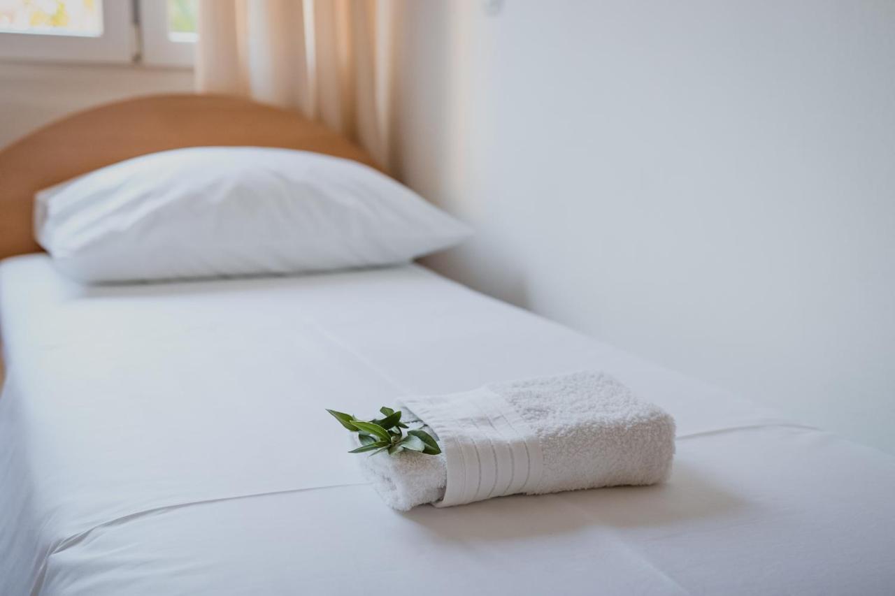 Apartments Prce オレビック エクステリア 写真