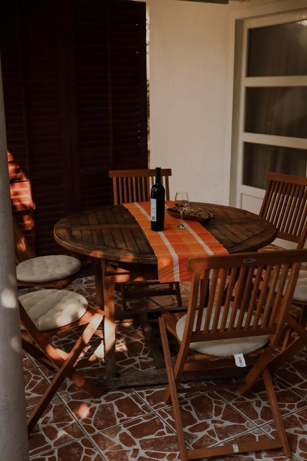 Apartments Prce オレビック エクステリア 写真